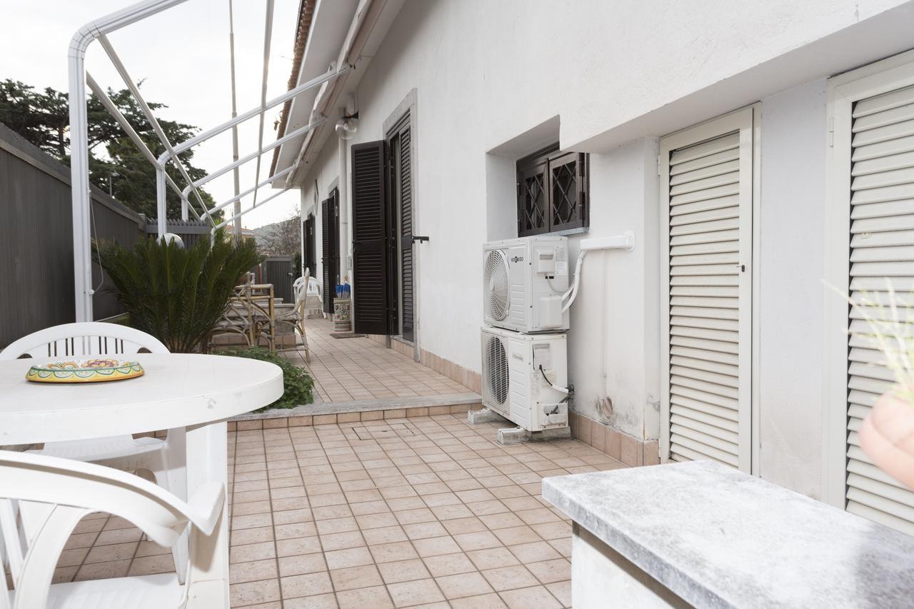 Pompei Deluxe Apartment فورميا المظهر الخارجي الصورة