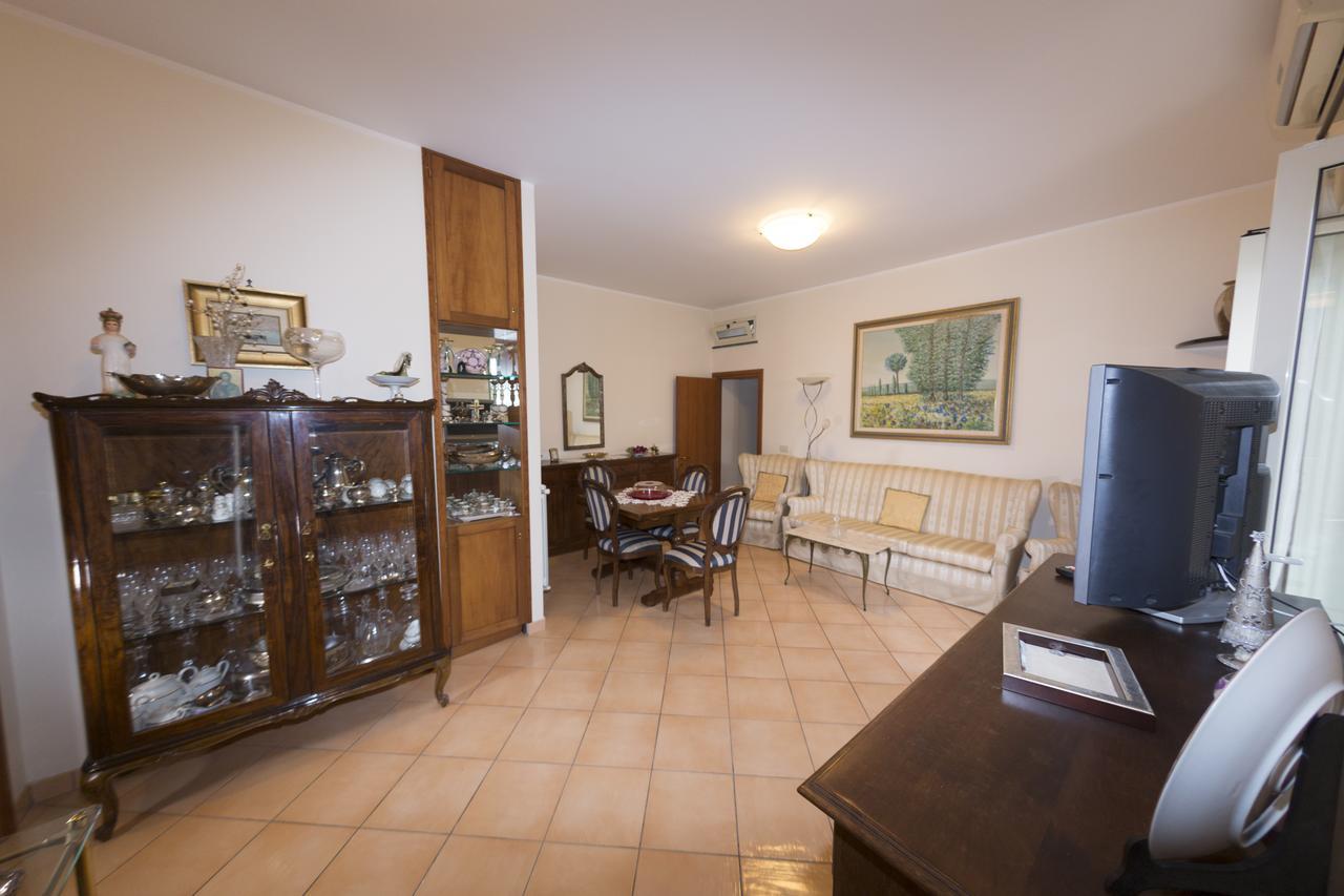 Pompei Deluxe Apartment فورميا المظهر الخارجي الصورة